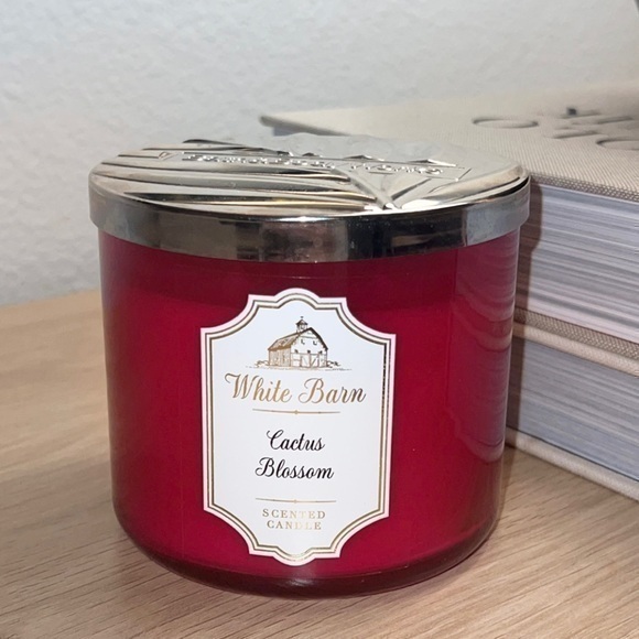 NEW Bath & Body Works White Barn Cactus Blossom 3 Wick Candle 14.5‎ Ounce - Picture 4 of 6